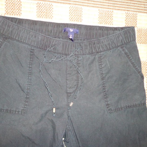 GAP Drawcord Waist Cropped Pants S Black Elastic Waist/Cuffs Pockets - Picture 13 of 14